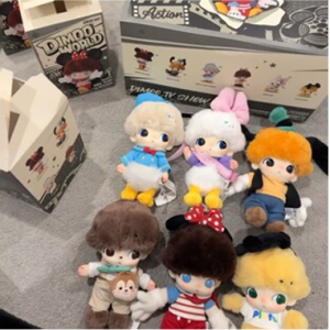 Pop Mart Labubu - Have a Seat V2 Vinyl Plush Blind Box